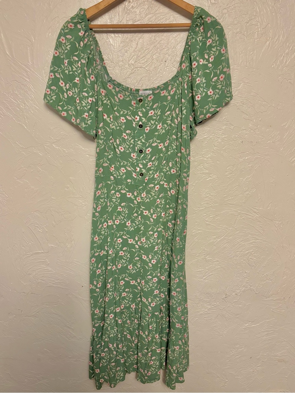 Green Floral Button-Front Midi Dress Size M